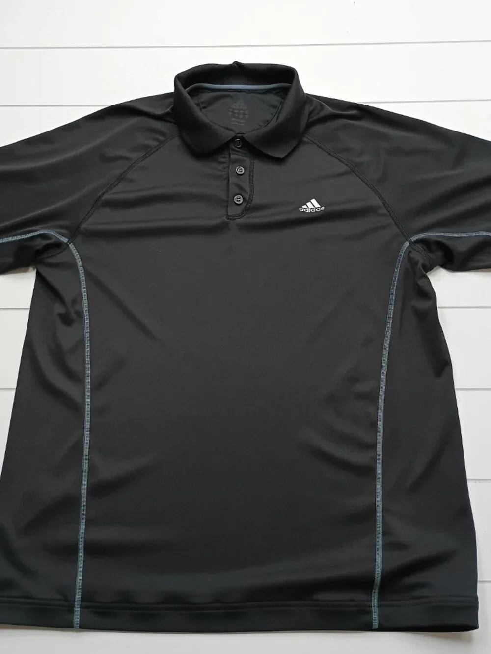 adidas classic black